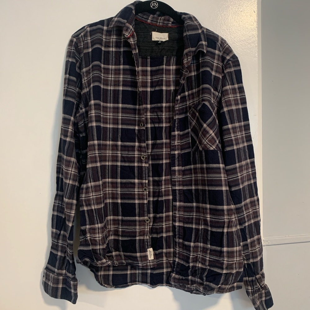 Dark Blue and Gray Plaid Casual Button Down Shirt with Soft Flannel Fabric